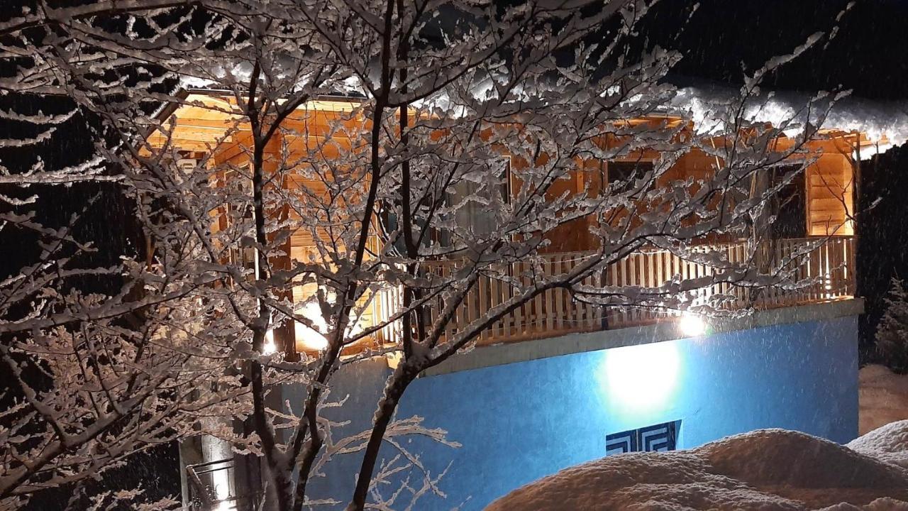 Hotel Khulo Lnn Exteriör bild